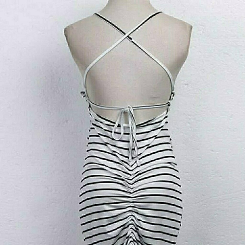 (Last one)Maxi long striped tie back dress - Picture 3 of 8